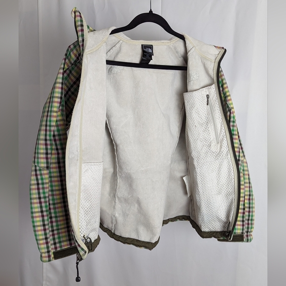 North Face multi coloured jacket - Picture 10 of 11